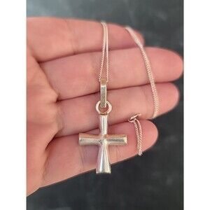 925 Sterling Silver Cross Shaped Pendant Necklace Vintage